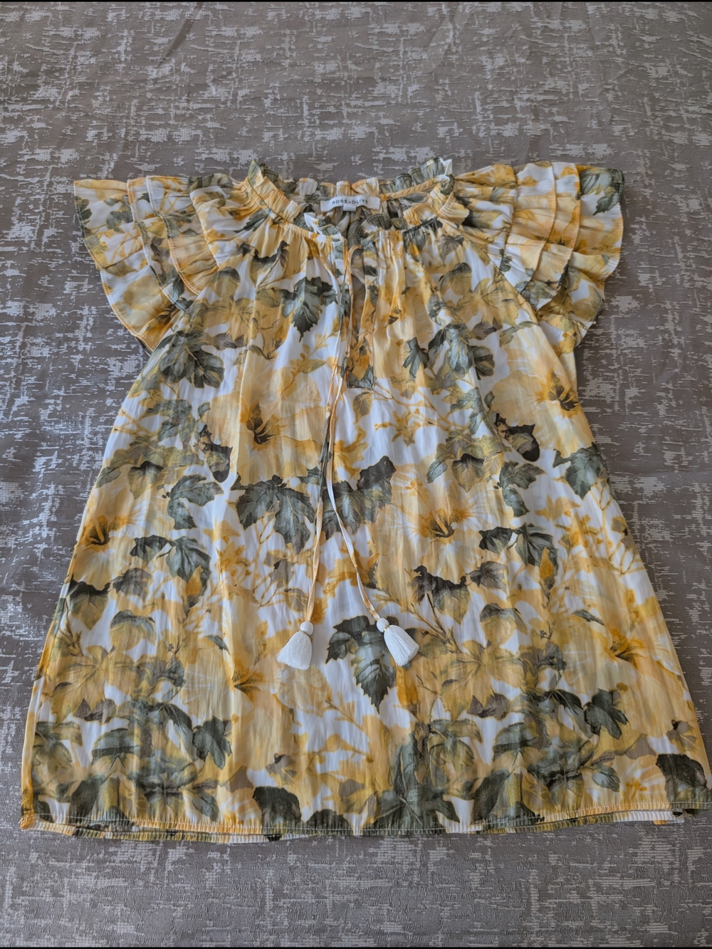 Rose & Olive Yellow Floral Tassel Flutter-Sleeve Top